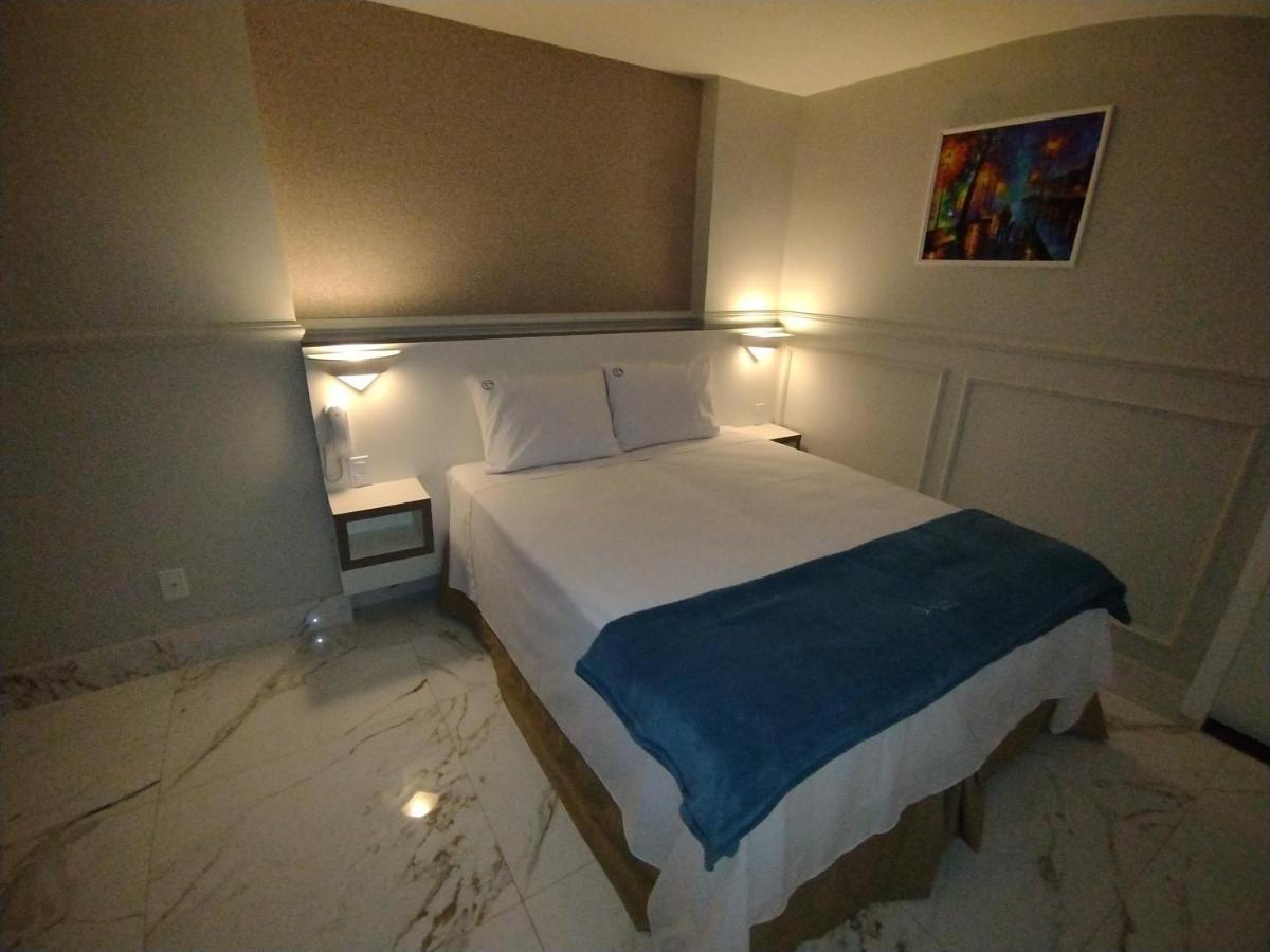 Antonio's E - Airport 3*