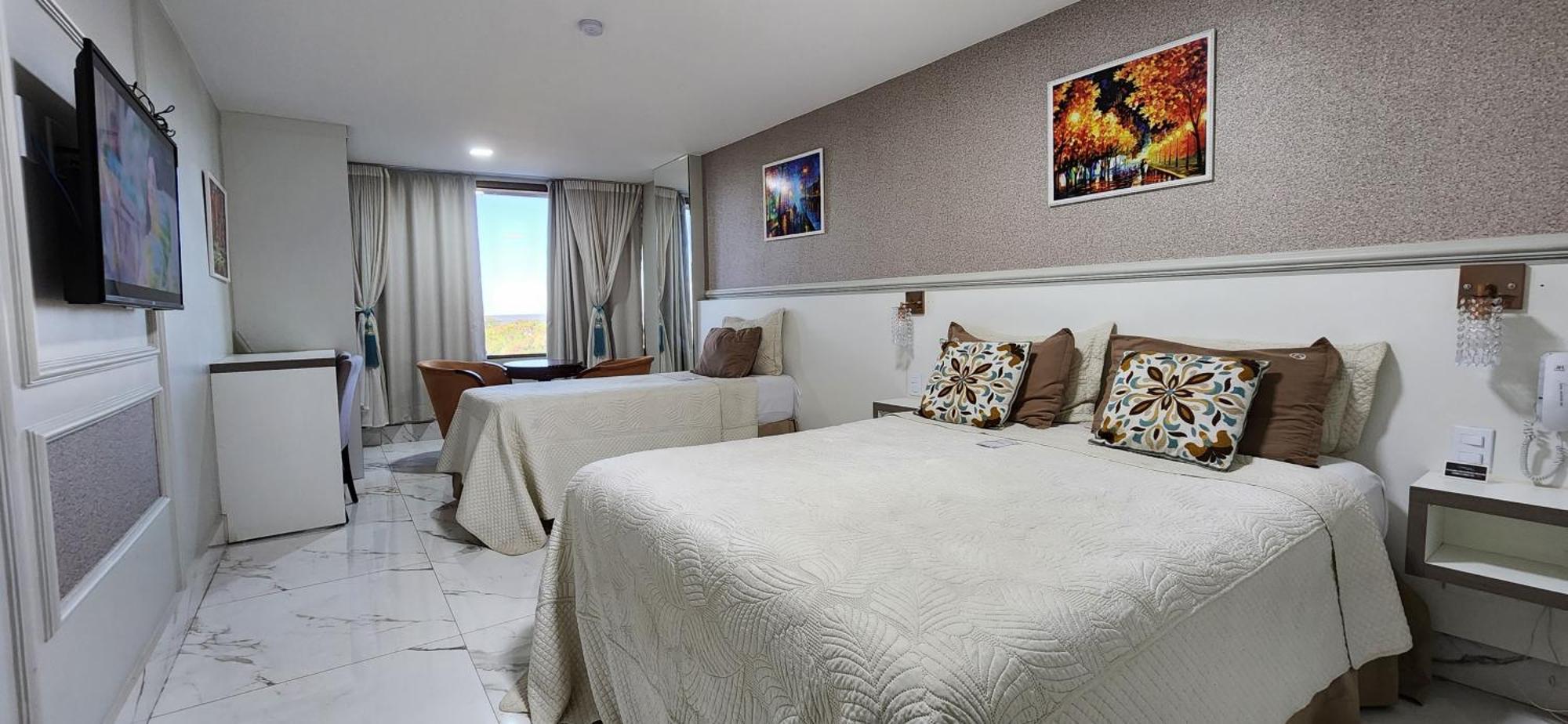 Hotel Antonio's E - Airport 3*