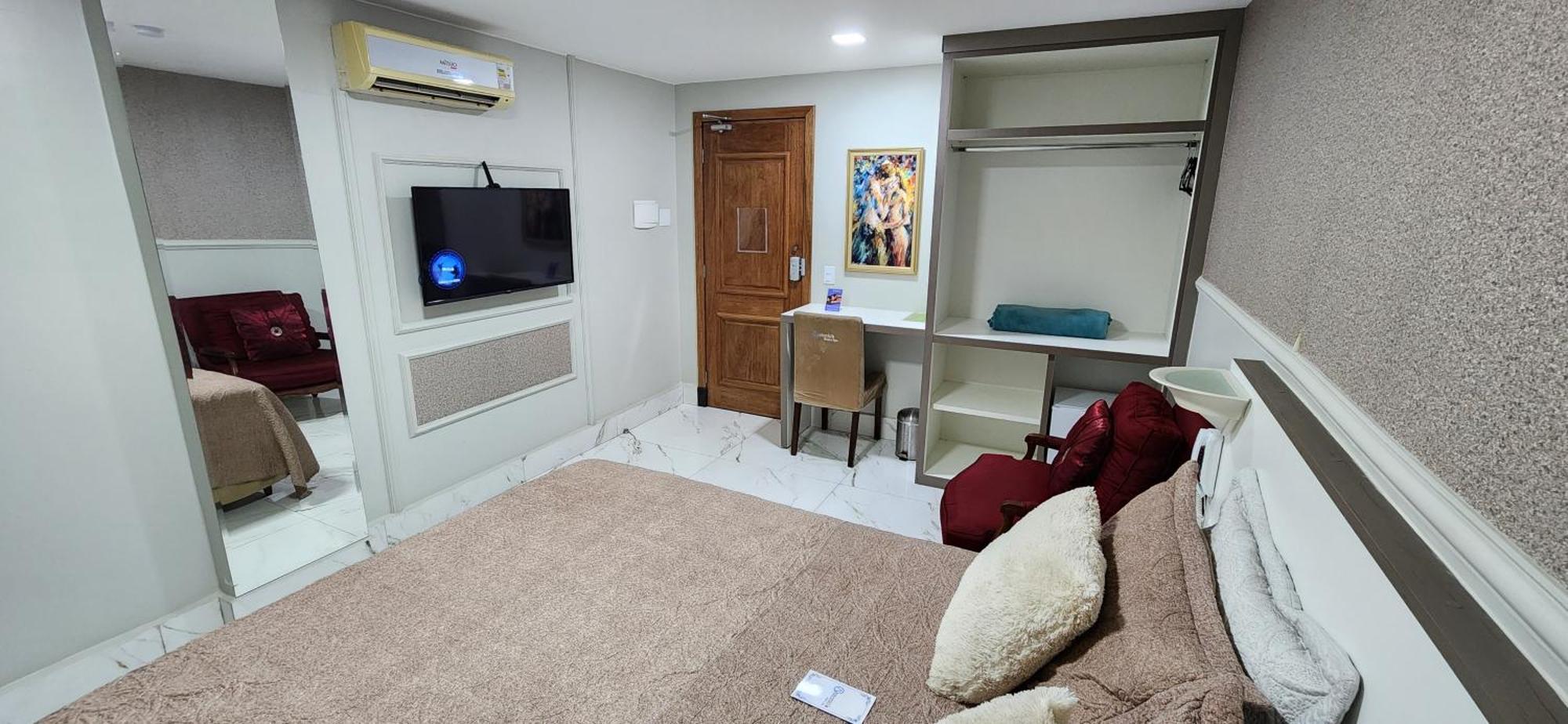 Antonio's E - Airport Hotel 3*